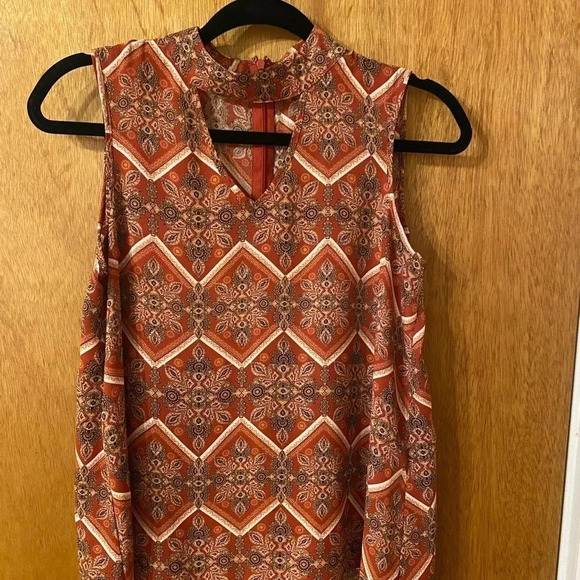 Pink Rose  Sleeveless Women’s Top Multi-Color Size M - Picture 1 of 5